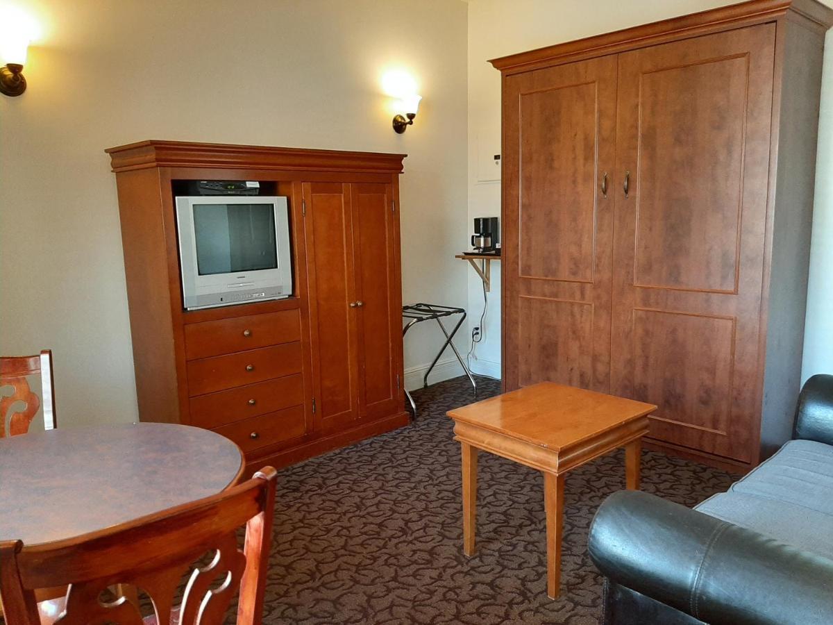 Auberge Le Jardin D'Antoine مونتريال المظهر الخارجي الصورة