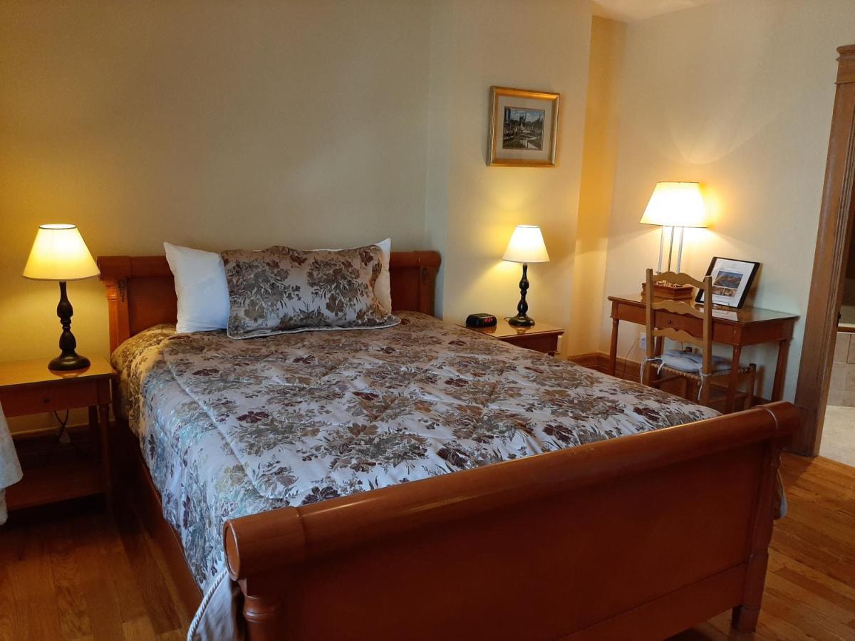 Auberge Le Jardin D'Antoine مونتريال المظهر الخارجي الصورة